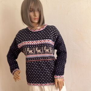 Erika Petites  Vintage Artsy Cottage Core  Navy Patterned Winter Sweater Size M